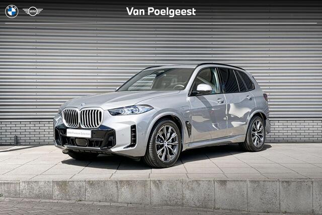 BMW X5 xDrive50e M sportpakket | Massagefunctie | Trekhaak | Innovation Pack | Soft-close | Travel Pack
