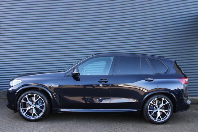 BMW X5 xDrive45e M-Sport Laser Head-up Panoramadak Comfort-Zetels 360-Camera Elek.-trekhaak