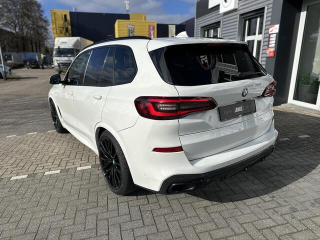 BMW X5 xDrive45e High Executive M-Schaalstoel | Autopilot | Panodak | Head up | Keyless