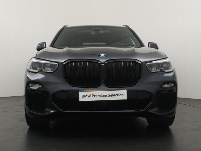 BMW X5 xDrive45e High Executive M Sportpakket | Glazen Panoramdak | Volleder met verwarming en ventilatie | Harman Kardon | Head-Up Display | Active Cruise Control | Leder Dashboard