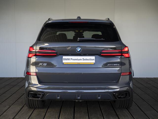 BMW X5 xDrive50e | M Sportpakket Pro | Innovation Pack | Alcantara Hemel | Panoramadak | Harman Kardon | Comfort Access | Soft-Close | Stoelventilatie | Massagefunctie | Trekhaak