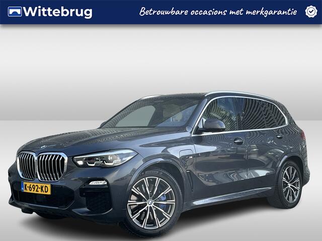 BMW X5 xDrive45e High Executive / Pano / Head-up / Navi / Carplay / 360 Camera / Parkeersensoren V+A / Leder / Zwenkbare trekhaak /
