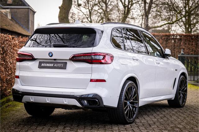 BMW X5 xDrive45e M Sport 22" Laser HUD Crystal Panorama Trekhaak