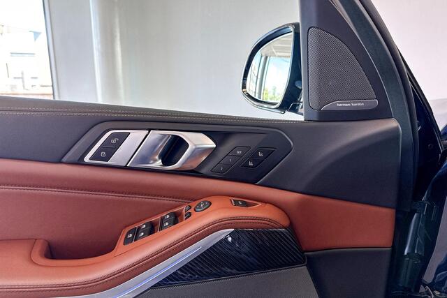 BMW X5 xDrive50e | M Sport | Glazen Panoramadak | Stoelverwarming | Harman Kardon | Trekhaak |