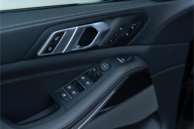 BMW X5 xDrive50e LCI M-sport Pro ACC Pano M Seats Achterasbest. Massage Stoelvent. Luchtvering Softcl, Head Up 360 HarmanK Trekhaak