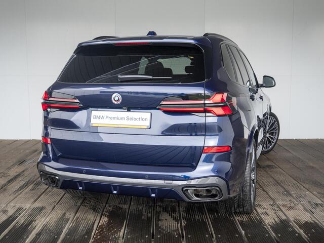 BMW X5 xDrive50e | M Sportpakket Pro | Innovation Pack | Comfort Access | Soft-Close | Sky Lounge | Stoelventilatie | Bowers & Wilkins | 22'' | Trekhaak