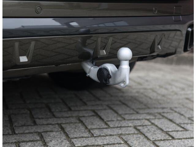 BMW X5 50e xDrive | Pano - Trekhaak - HUD