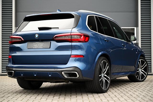 BMW X5 xDrive45e M-SPORT / HEAD UP DISPLAY / LEDER / MEMORY / CAMERA / ACC / STOELVERWARMING / 22"