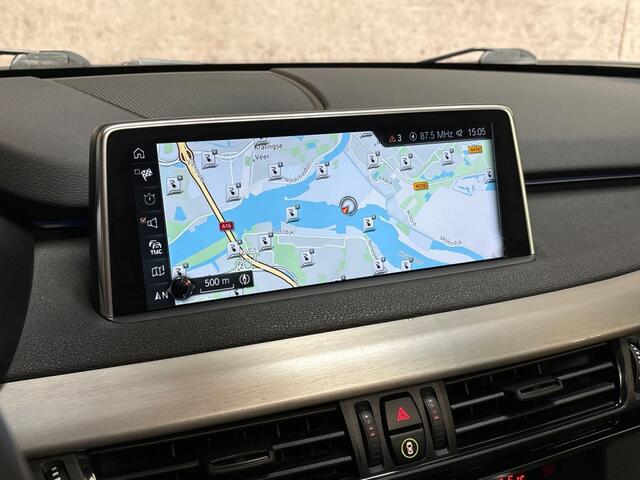 BMW X5 xDrive40e iPerformance High Executive 313Pk Automaat (PANORAMADAK, M STUUR, LUCHTVERING, COMFORTSTOELEN, GROOT NAVI, MEMORY SEATS, DEALER ONDERHOUDEN, SFEERVERLICHTING, ELEK ACHTERKLEP, NIEUWSTAAT)