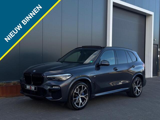 BMW X5 xDrive45e M PACK PANO NAVI CAMERA LED LEDER SPORTVELGEN