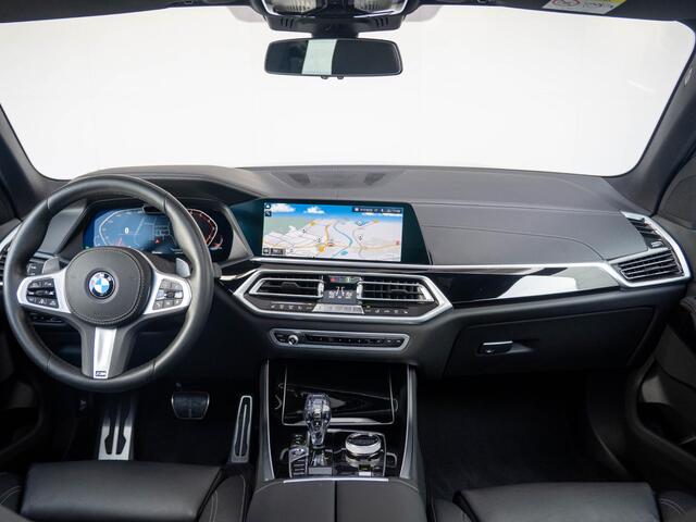 BMW X5 xDrive40i | High Executive | M Sportpakket | Luchtvering | Comfort Access | Panoramadak | Driving Assistant Professional | Trekhaak