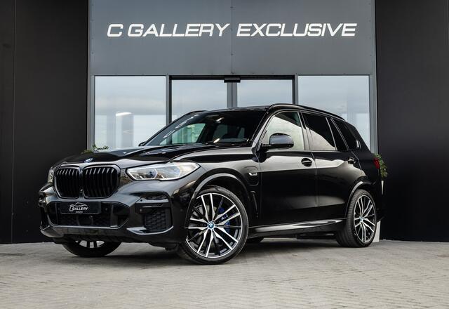 BMW X5 xDrive45e High Executive - M Sport | Panorama | Laser | H&K | Memory | Luchtvering