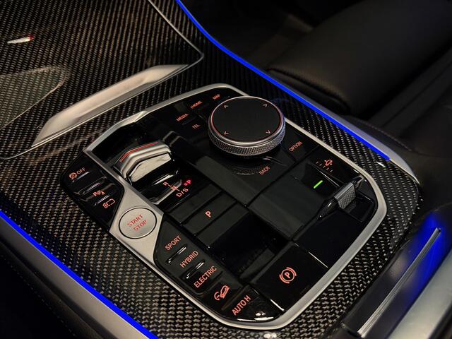 BMW X5 xDrive50e | M-performance | 22 inch | Pano