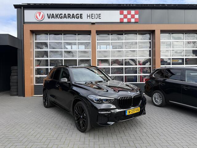 BMW X5 xDrive45e High Executive | M-Pakket | Carbon Pakket | Bowers & Wilkins | Saphirschwarz metallic | NL-Auto |