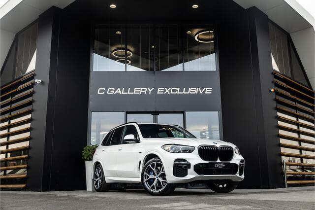 BMW X5 xDrive45e High Executive - M Sport | Swarovski | Elek. Trekhaak | 360 Camera | Memory