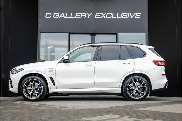 BMW X5 xDrive45e High Executive - M Sport | Swarovski | Elek. Trekhaak | 360 Camera | Memory