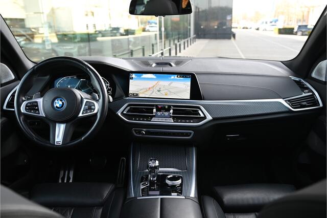 BMW X5 xDrive45e High Executive M Sport Automaat / Panoramadak Sky Lounge / Trekhaak / Comfortstoelen / Laserlight / Bowers & Wilkins / Head-Up / Parking Assistant Plus / Stoelventilatie