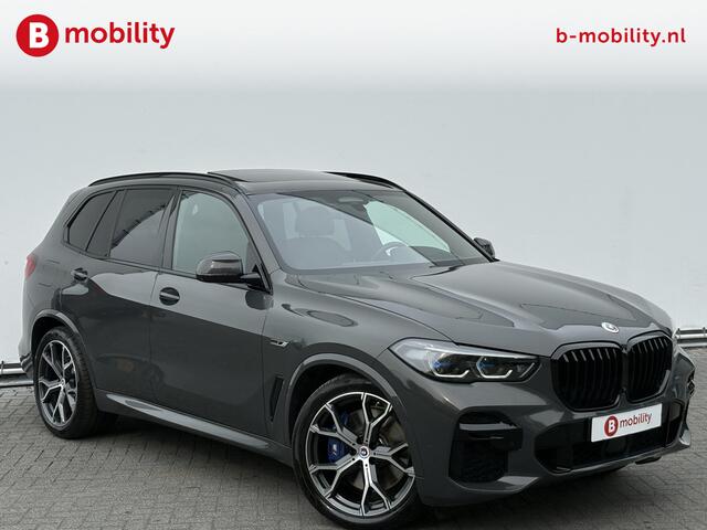 BMW X5 xDrive45e High Executive M-Sport *Dravitgrau Laser Trekhaak 2700kg | Soft Close | Panoramadak Sky Lounge | Head-Up | 360 Camera