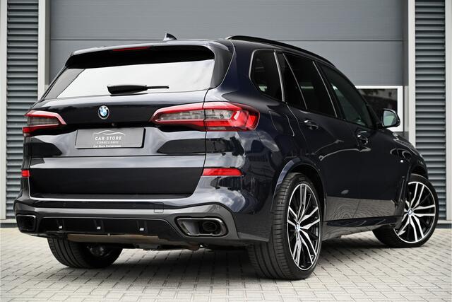 BMW X5 xDrive40i M-SPORT / PANO / BOWERS & WILKINS / LASER / SOFTCLOSE / HUD / COMFORTSTOELEN / TREKHAAK / 22"