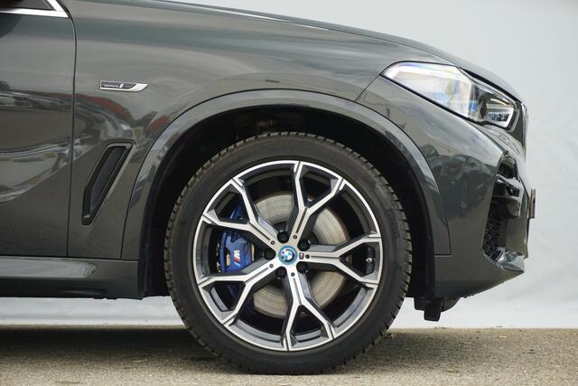 BMW X5 xDrive45e | M Sport | Trekhaak | Schuif-kanteldak | Head-up | Stoelventilatie | Rondomzicht Camera's | Adaptieve Cruise Control met Stop&Go & Stuurhulp | Dodehoek Detectie