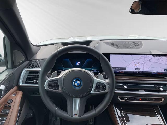 BMW X5 xDrive50e M-Sport 489 PK Panoramadak Trekhaak 360 Camera Soft Close Harman Kardon
