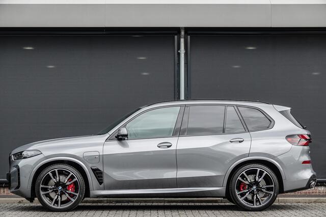 BMW X5 50e 490Pk X-Drive | M-Sport Pro | Shadowline | Luchtvering | Panoramadak | 360° Camera | Harman-Kardon | Head Up Display | Trekhaak | 22''