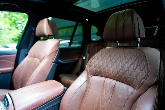 BMW X5 xDrive45e M-Sport | Panorama | Skylounge | H&K | 360 Camera | Softclose | Memory