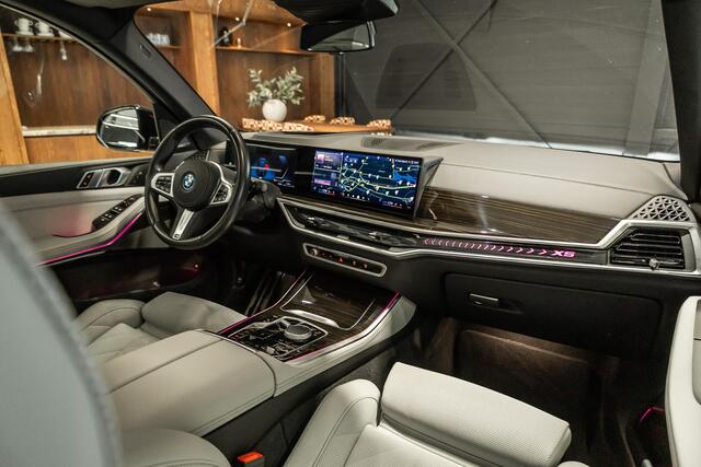 BMW X5 xDrive50e H/K | Pamorama | Elektr. Trekhaak | carbonschwarz | Dealer Onderhouden