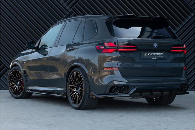 BMW X5 xDrive50e LCI M-sport Pro ACC Pano M Seats Massage Stoelvent. Luchtvering Skyloun, Head Up 360 Kristal HarmanK Trekhaak