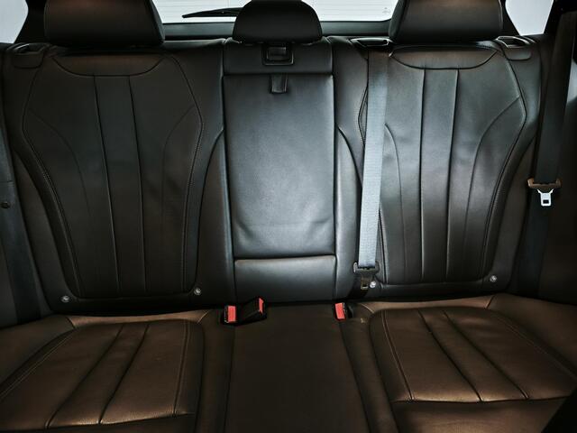 BMW X5 xDrive35i M Sport Edition Automaat | Leer | Navigatie systeem M-Pakket