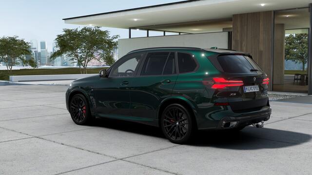 BMW X5 xDrive50e M Sport Automaat / Panoramadak Sky Lounge / Trekhaak / Bowers & Wilkins / Parking Assistant Professional / Comfortstoelen / Adaptieve LED / Soft-Close