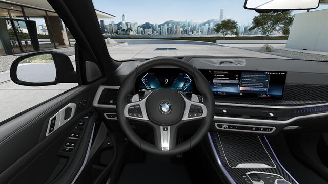 BMW X5 xDrive50e M Sport Automaat / Panoramadak Sky Lounge / Trekhaak / Bowers & Wilkins / Parking Assistant Professional / Soft-Close / Comfortstoelen / Active Steering