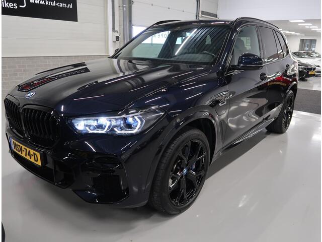 BMW X5 xDrive45e M-Sport High Executive Laser Panoramadak Carbon 360 Camera Individual Leer Head-Up Memory 21 inch App connect Sfeerverlichting Dealer onderhouden Alarm klasse 3 LoJack 4 zone airco