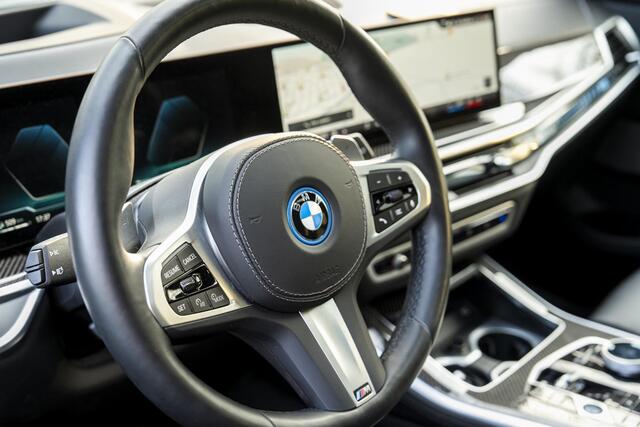 BMW X5 xDrive50e M-Sport Pro | Pano | H&K | Skylounge | Trekhaak | 360 Camera