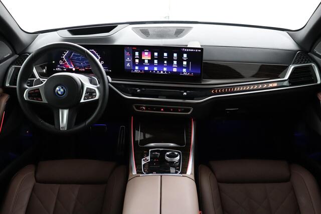 BMW X5 xDrive50e M Sport | Schuif/kanteldak | Trekhaak | Comfortstoel | Stoelventilatie | lederen dashboard