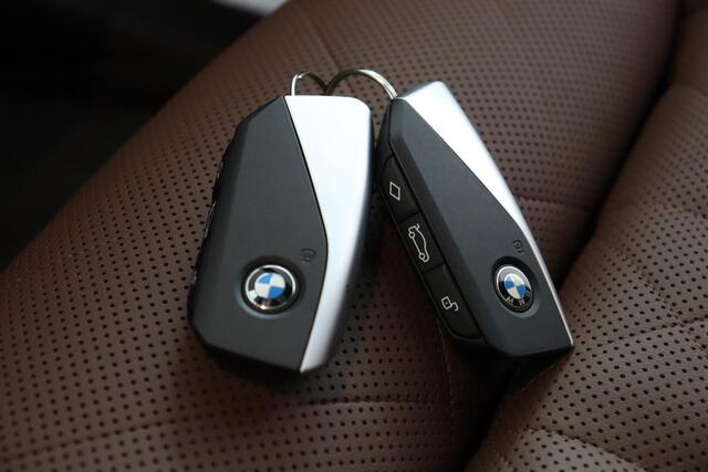 BMW X5 xDrive50e M Sport | Schuif/kanteldak | Trekhaak | Comfortstoel | Stoelventilatie | lederen dashboard