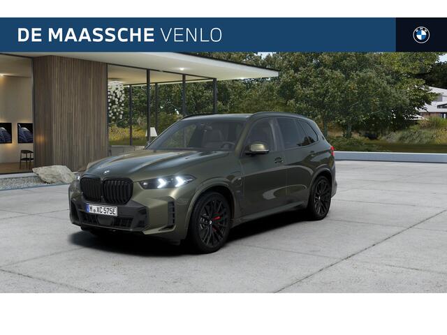 BMW X5 xDrive50e M Sport Automaat / Panoramadak Sky Lounge / Trekhaak / Bowers & Wilkins / Comfortstoelen / Parking Assistant Professional / Soft-Close