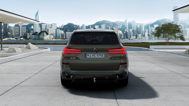 BMW X5 xDrive50e M Sport Automaat / Panoramadak Sky Lounge / Trekhaak / Bowers & Wilkins / Comfortstoelen / Parking Assistant Professional / Soft-Close