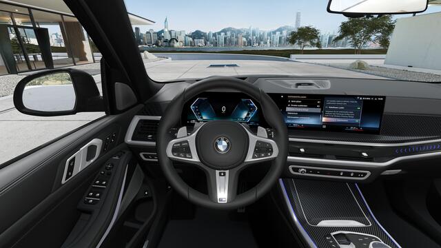 BMW X5 xDrive50e M Sport Automaat / Panoramadak Sky Lounge / Trekhaak / Bowers & Wilkins / Comfortstoelen / Parking Assistant Professional / Soft-Close