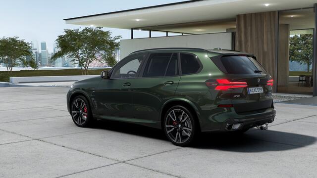 BMW X5 xDrive50e M Sport Automaat / Panoramadak Sky Lounge / Trekhaak / Bowers & Wilkins / Parking Assistant Professional / Massagefunctie / Soft-Close