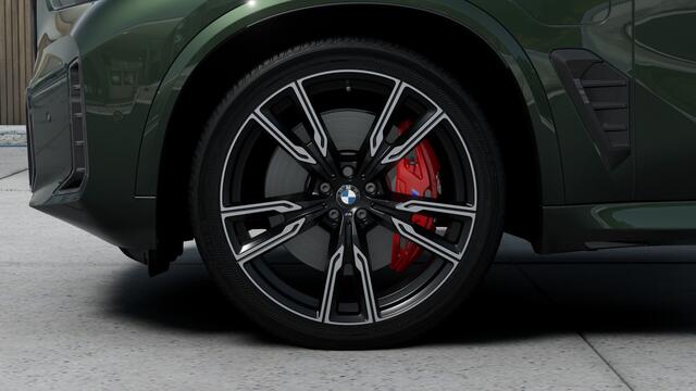 BMW X5 xDrive50e M Sport Automaat / Panoramadak Sky Lounge / Trekhaak / Bowers & Wilkins / Parking Assistant Professional / Massagefunctie / Soft-Close