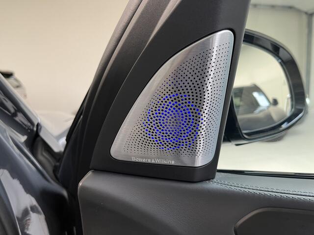 BMW X5 M Competition| Bowers & Wilkins | Driving Assistant Professional | M Driver's Pack | Trekhaak | M Carbon Motorafdekplaat | Akrapovic Einddemper