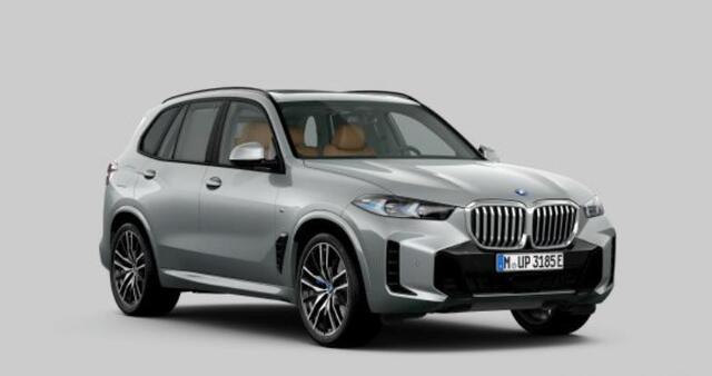 BMW X5 xDrive50e M Sport - Panoramadak - Driving/Parking Assistant Professional - Harman Kardon - Active Protection - Comfort Access - Bekerhouders met temperatuur functie - Sportstoelen -