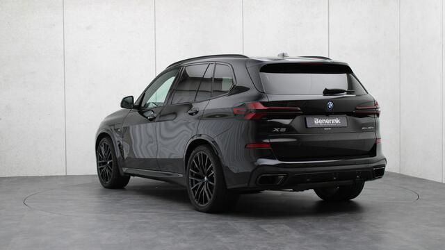 BMW X5 xDrive50e M-Sport Pro | Massage | Harman/Kardon | Stoelventilatie | Panoramadak | Soft-Close | Head-up | Trekhaak | Achterasbesturing