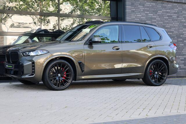 BMW X5 xDrive50e | NIEUW! | PANO | HUD | H/K | 360 | ALARM 3&5 | LUCHTVERING | ELEK TREKHAAK