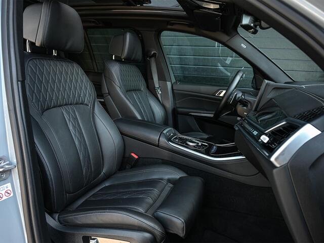 BMW X5 xDrive50e Launch Edition | M-Sport | Panoramadak Sky Lounge | Active Cruise | 360 Camera | Memory Seats | Harman/Kardon | Stoelverwarming V+A | Luchtvering | Ambiance Verlichting | Comfort Access |