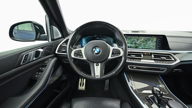 BMW X5 xDrive45e M-Sport|PANO|HuD|DEALEROND|SOFTCLOSE