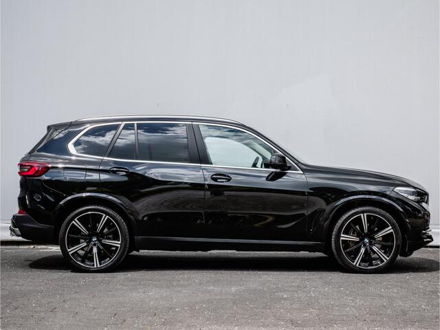 BMW X5 xDrive45e High Executive Trekhaak/ 360 camera/ Lederen int./ Stoelverwarming/ Elek. achterklep