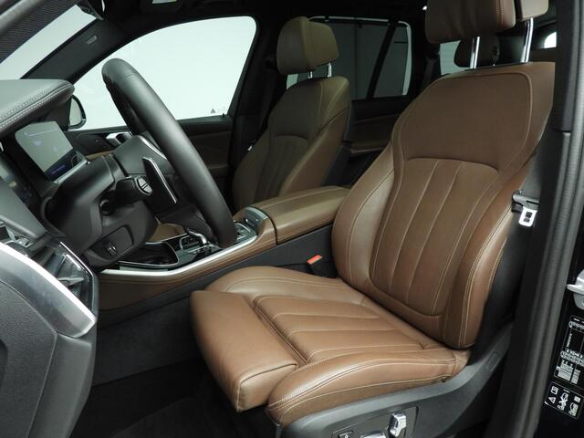 BMW X5 xDrive30d High Executive M Sport | Trekhaak | Luchtvering | Sky Lounge Pano | Laserlicht | Harman/Kardon | Achterasbesturing