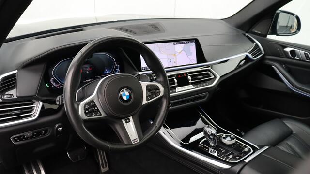 BMW X5 xDrive45e High Executive M-Sport | Harman/Kardon | Panoramadak | Head-up | Laserlight | Trekhaak | Soft-Close | Achterasbesturing